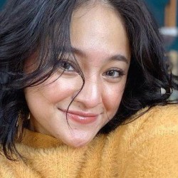 sarahsweetness32, 19750607, Bondi, New South Wales, Australia