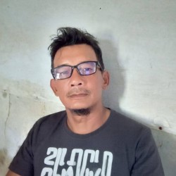 Ariezona, 19821011, Tasikmalaya, Jawa Barat, Indonesia