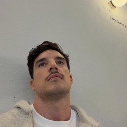 henrynelson, 19771118, Londonderry, Londonderry, United Kingdom henrynelson, 19771118, Londonderry, Londonderry, United Kingdom