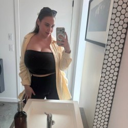 Ava_Nick, 19940505, Houston-TX, Texas, United States